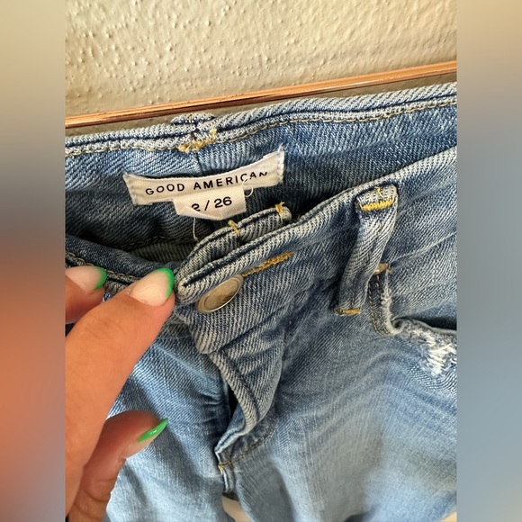 Good American distressed cropped jeans size‎ 2/26 - Picture 2 of 4